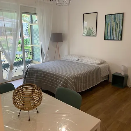 Laquiete36 Apartment